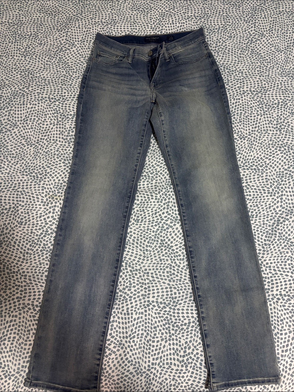 Lucky Brand Classic Women's Faded Blue Straight-Leg Jeans